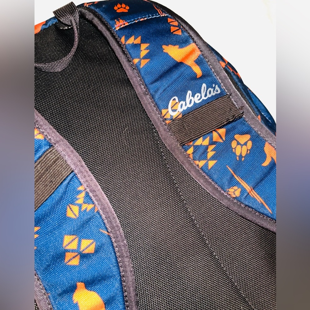 CABELAS Laptop Backpack - Picture 4 of 12